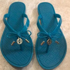 Tory Burch Flipflop sandals size 6